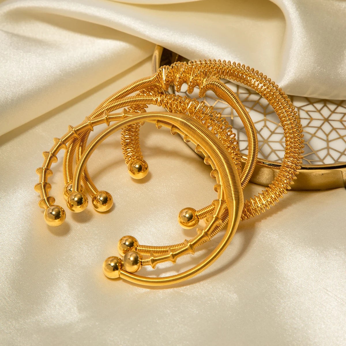 Elaria Bracelets