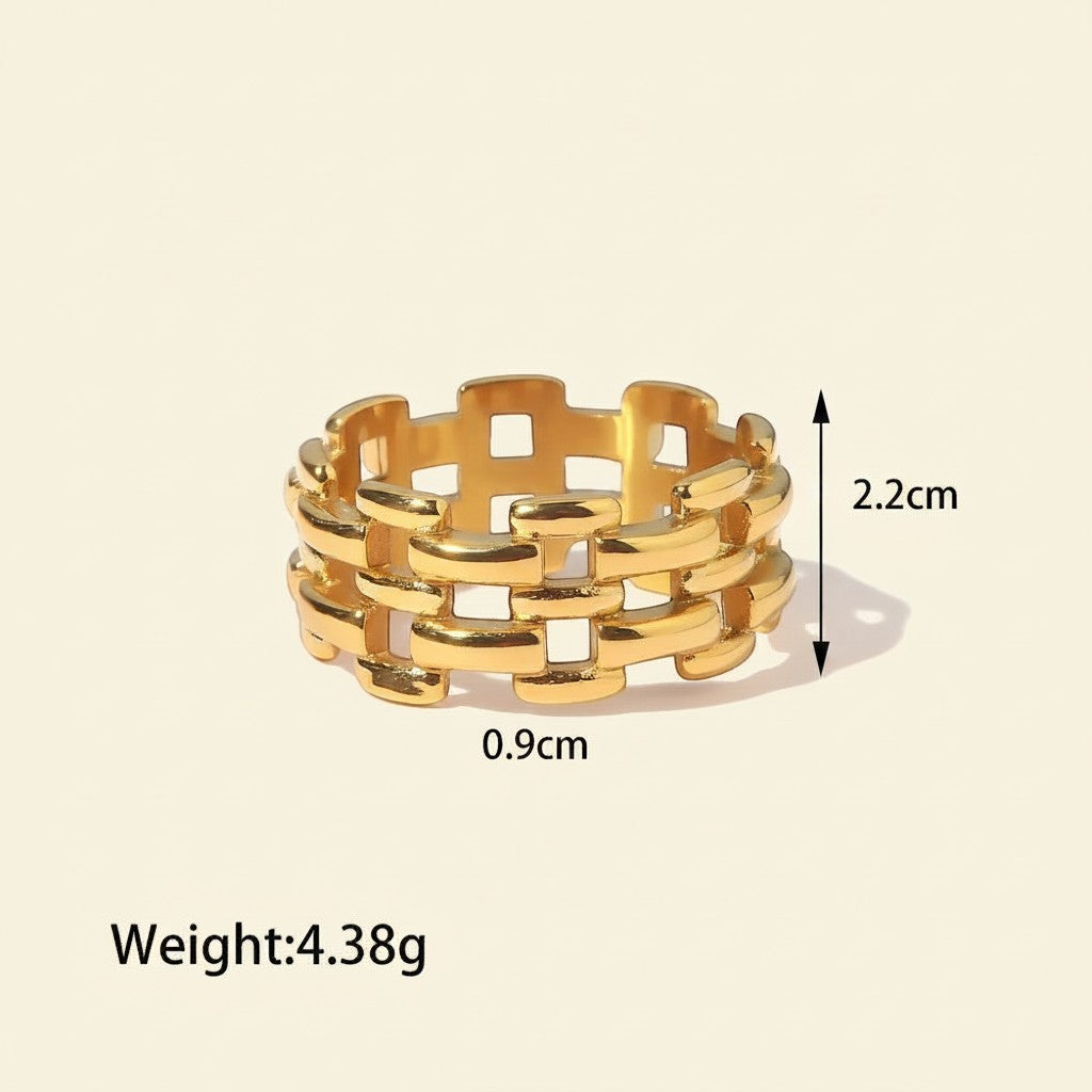 Seraphina Treasures Valora gold-tone stainless steel open link ring with a woven design. Measures 2.2cm wide.