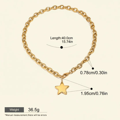 Seraphina Treasures Orla gold-tone stainless steel necklace with a chunky chain and a star pendant. Features a 40cm length.